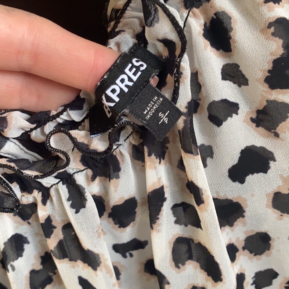 Express Top - Picture 4 of 4